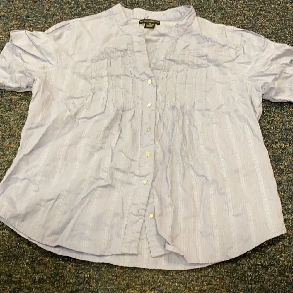 Preswick & Moore lavender button down top sz. XL